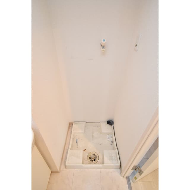 Room image 14