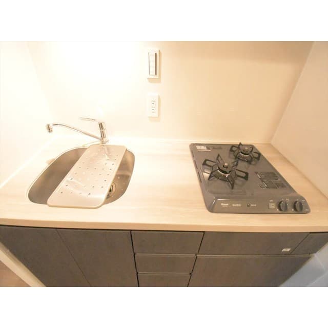 Room image 16