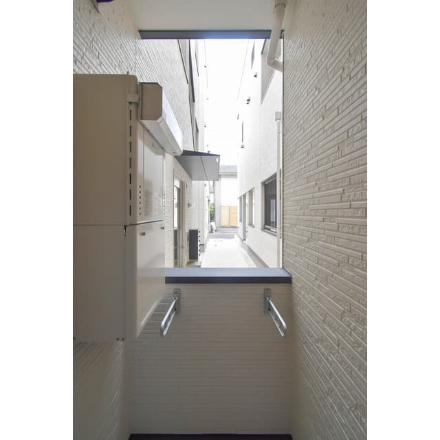 Room image 10