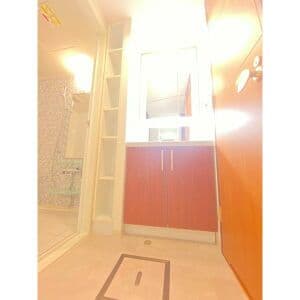 Room image 15