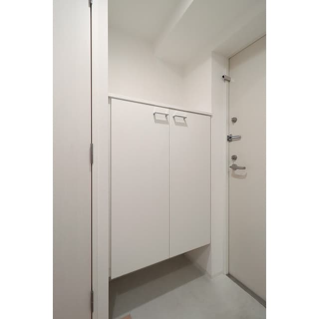 Room image 16