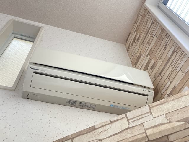 Room image 11