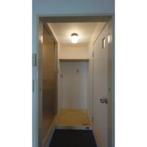 Room image 16
