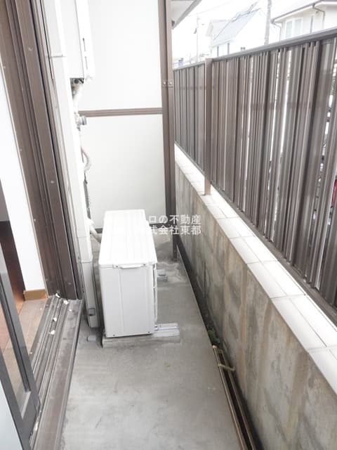 Room image 11