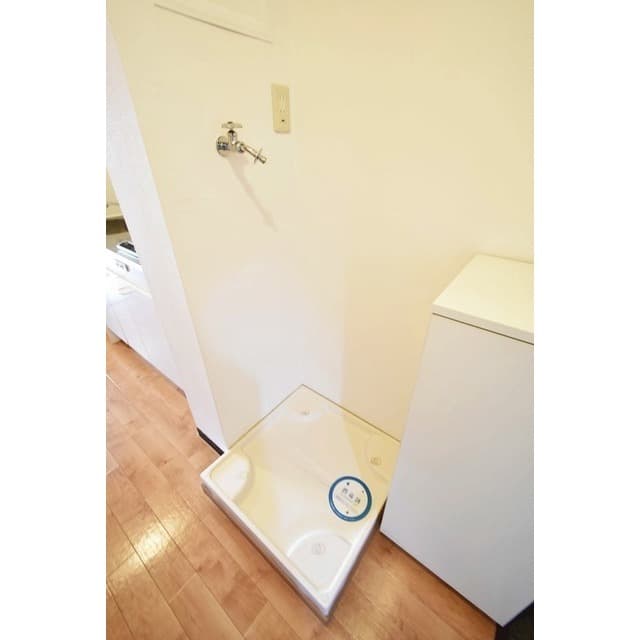 Room image 10