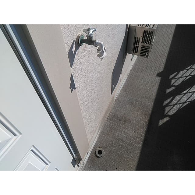 Room image 15