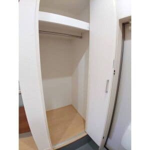Room image 13