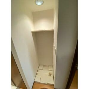 Room image 14