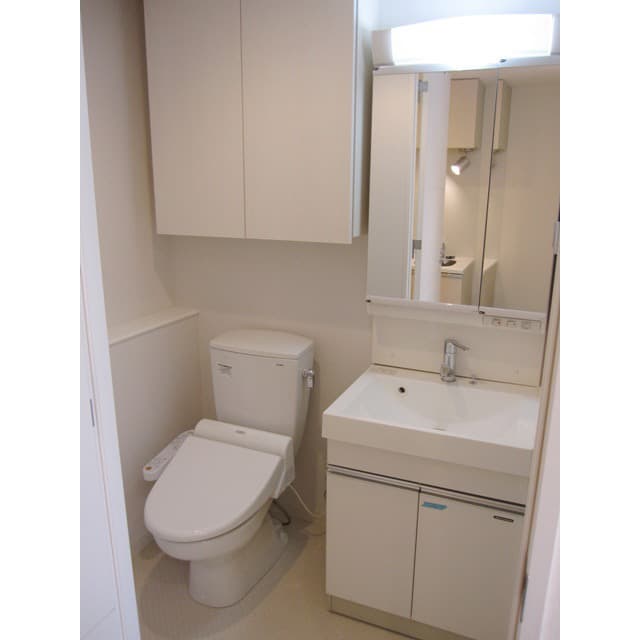 Room image 11