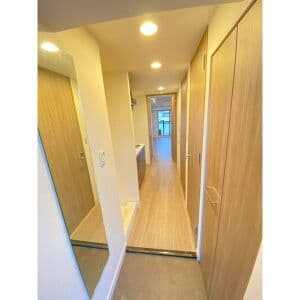 Room image 12