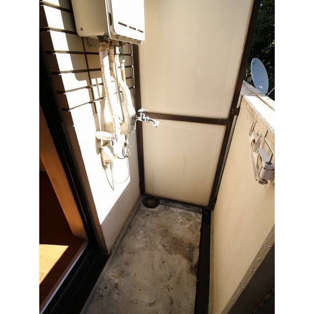 Room image 13