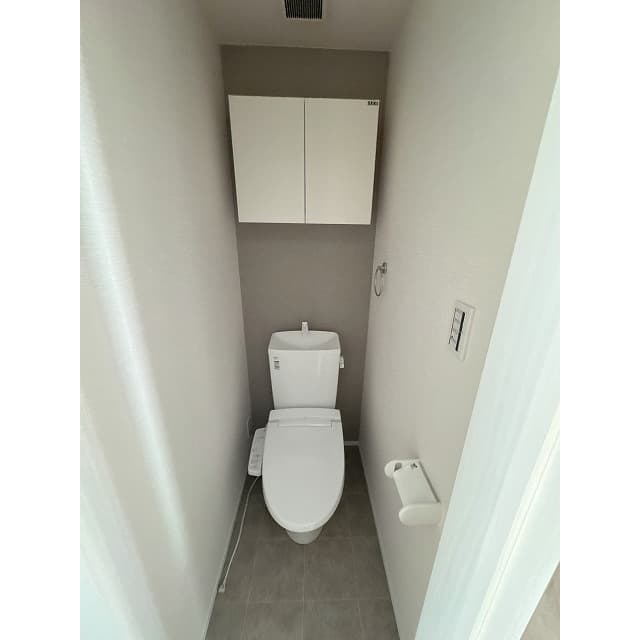 Room image 11