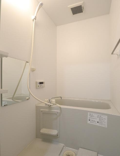 Room image 14