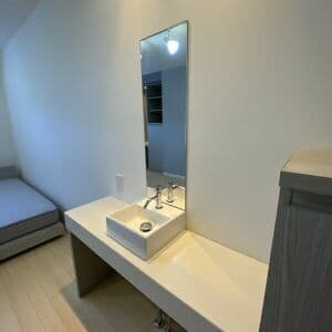Room image 13