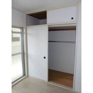 Room image 14
