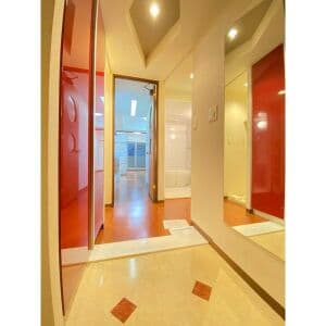 Room image 10