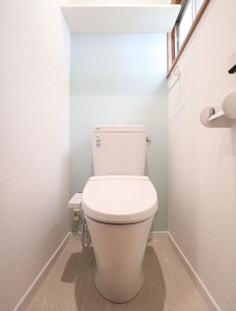Room image 12