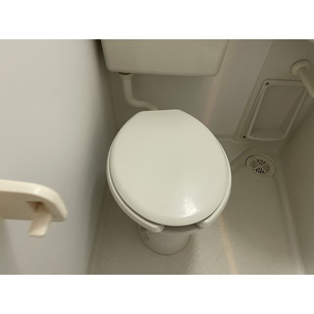Room image 13