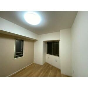 Room image 15