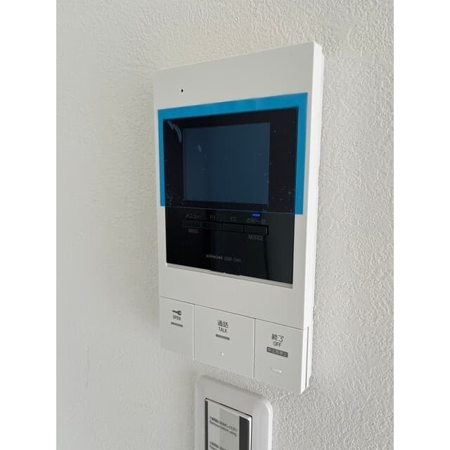 Room image 16