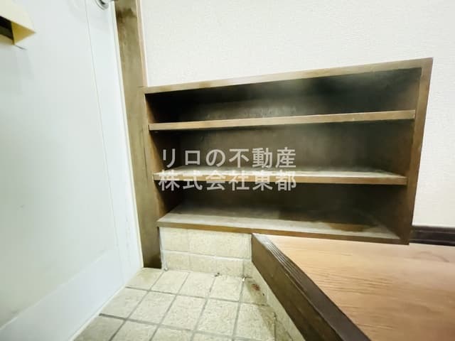 Room image 11