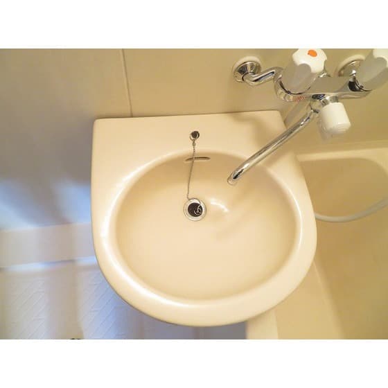 Room image 14