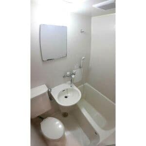 Room image 11
