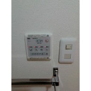 Room image 8