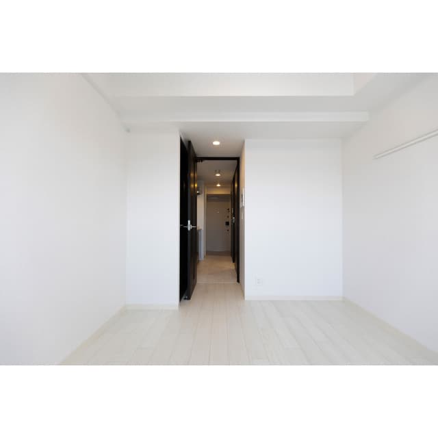 Room image 14