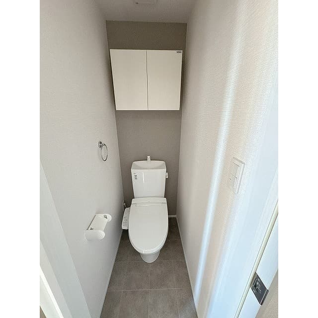 Room image 9