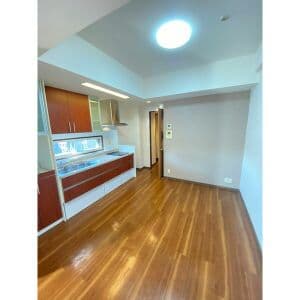 Room image 16