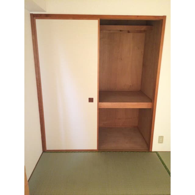 Room image 14