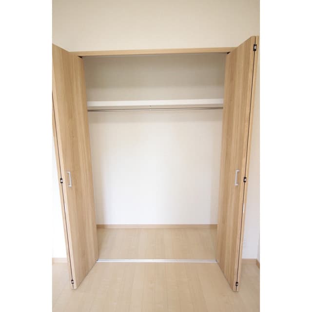 Room image 14