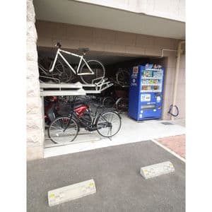 Room image 11