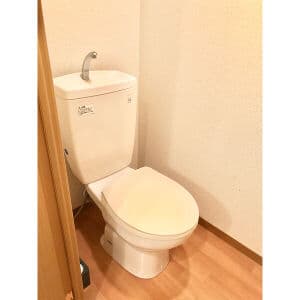 Room image 11