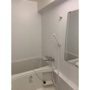Room image 11