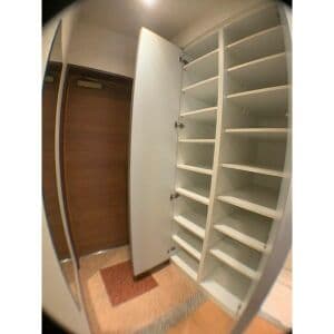 Room image 13