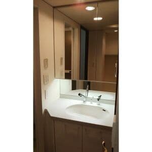 Room image 13