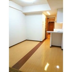 Room image 14