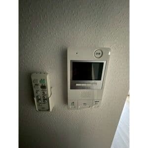 Room image 16