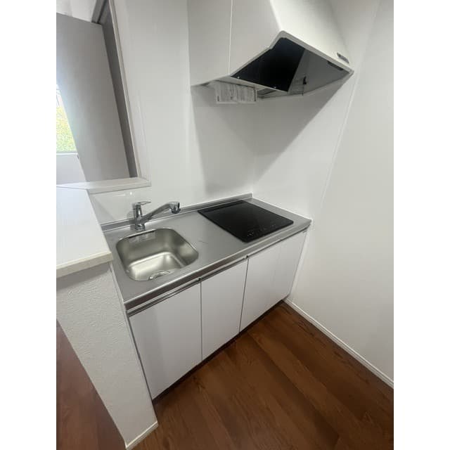 Room image 9