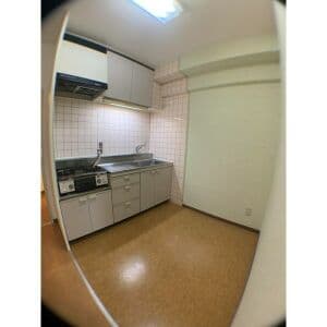Room image 11