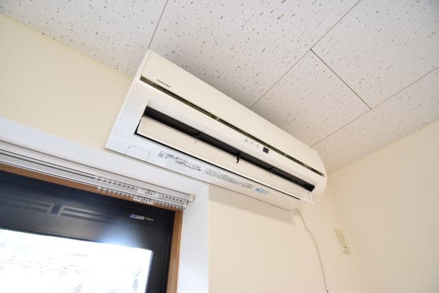 Room image 13
