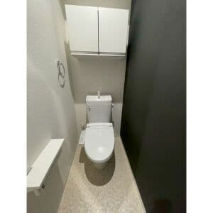Room image 11