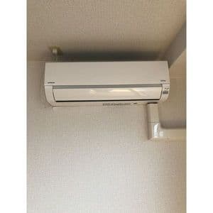 Room image 10