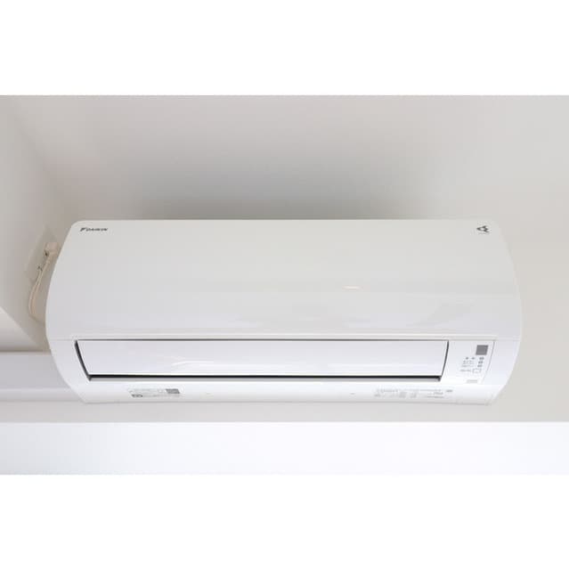 Room image 13