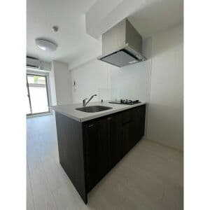Room image 15