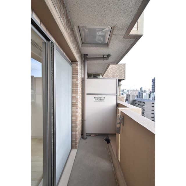 Room image 14