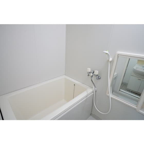 Room image 12