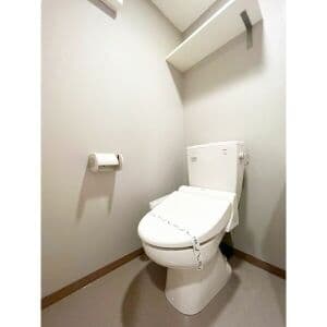 Room image 13